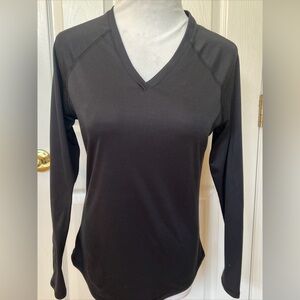 Gilligan & O’Malley Long sleeve V-neck athletic pullover top blouse Sz M